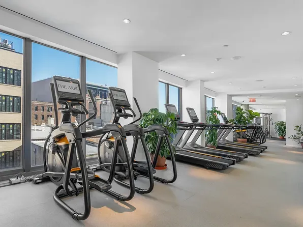 545 Vanderbilt Avenue image 5 of 7