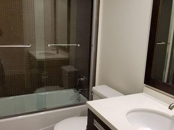 4th image of 1260 S Corning St #508