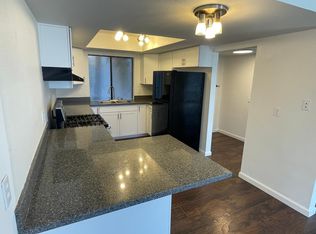 5252 Longfellow Way, Oxnard, CA 93033