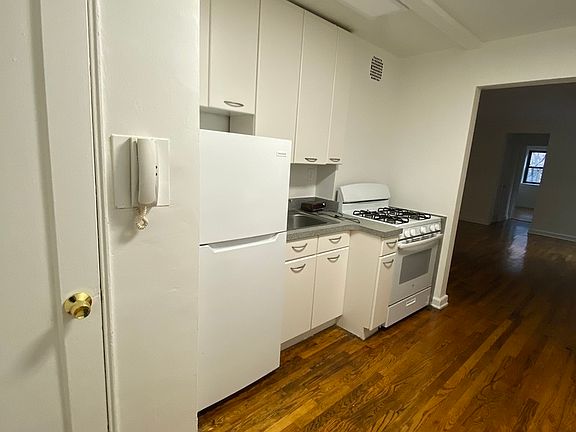 3rd image of 82-35 134th St #4N