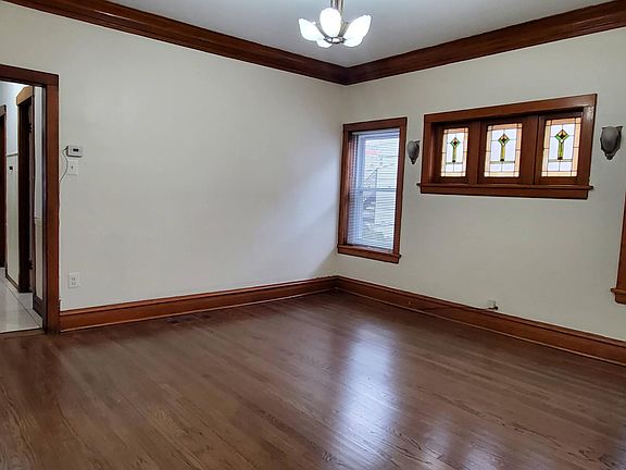 3rd image of 3128 N Keating Ave #1