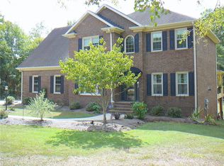 610 Pinehollow Dr, Anderson, SC 29621