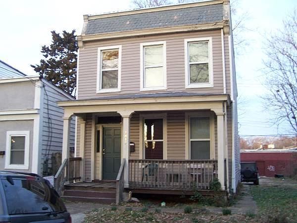 1st image of 3012 Parkwood Ave