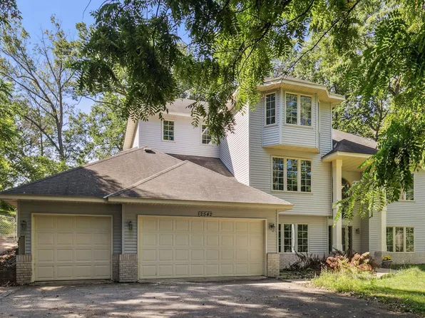 2542 Brookfield Ln, Mendota Heights, MN 55120