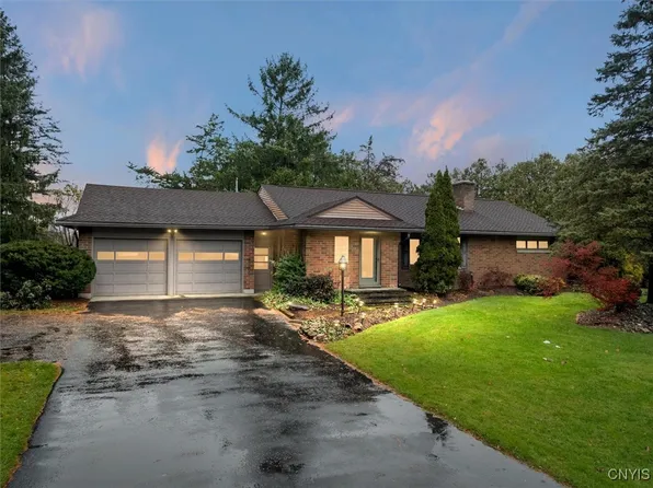 1030 Tuscarora Rd, Chittenango, NY 13037