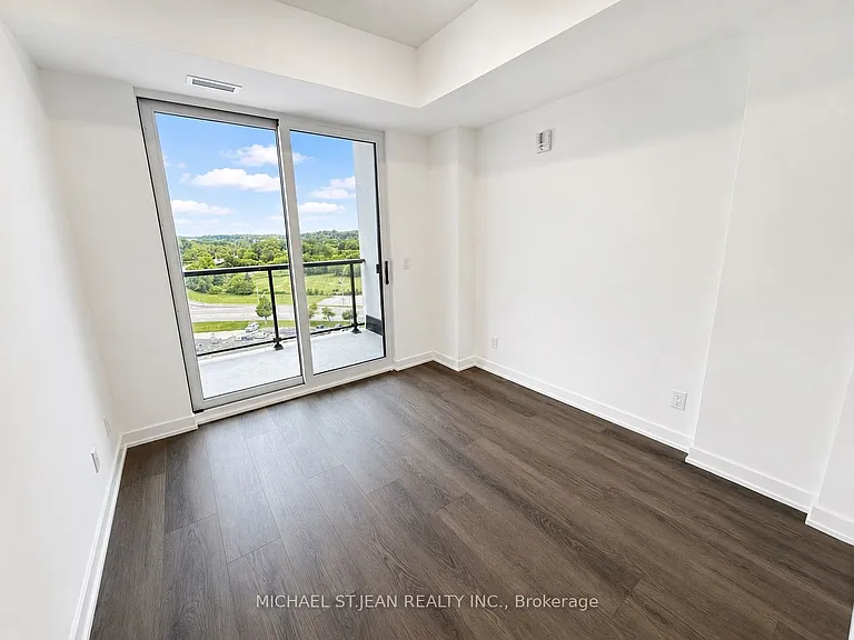 33 Erie Ave #1015 — Photo 4