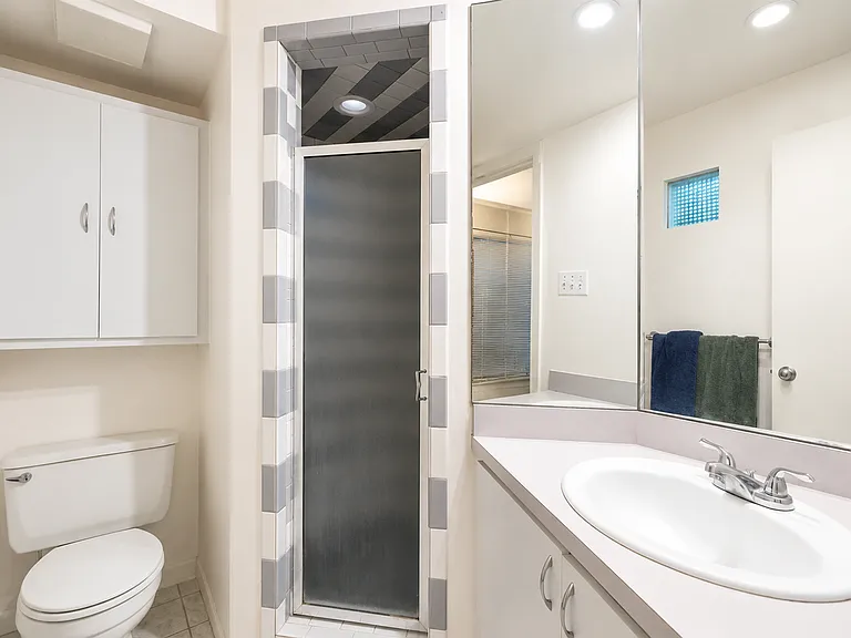 2505 Seton Ave — Photo 6