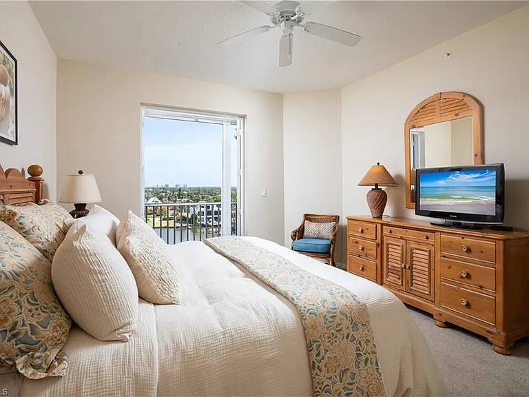 410 Flagship Dr #806 — Photo 3