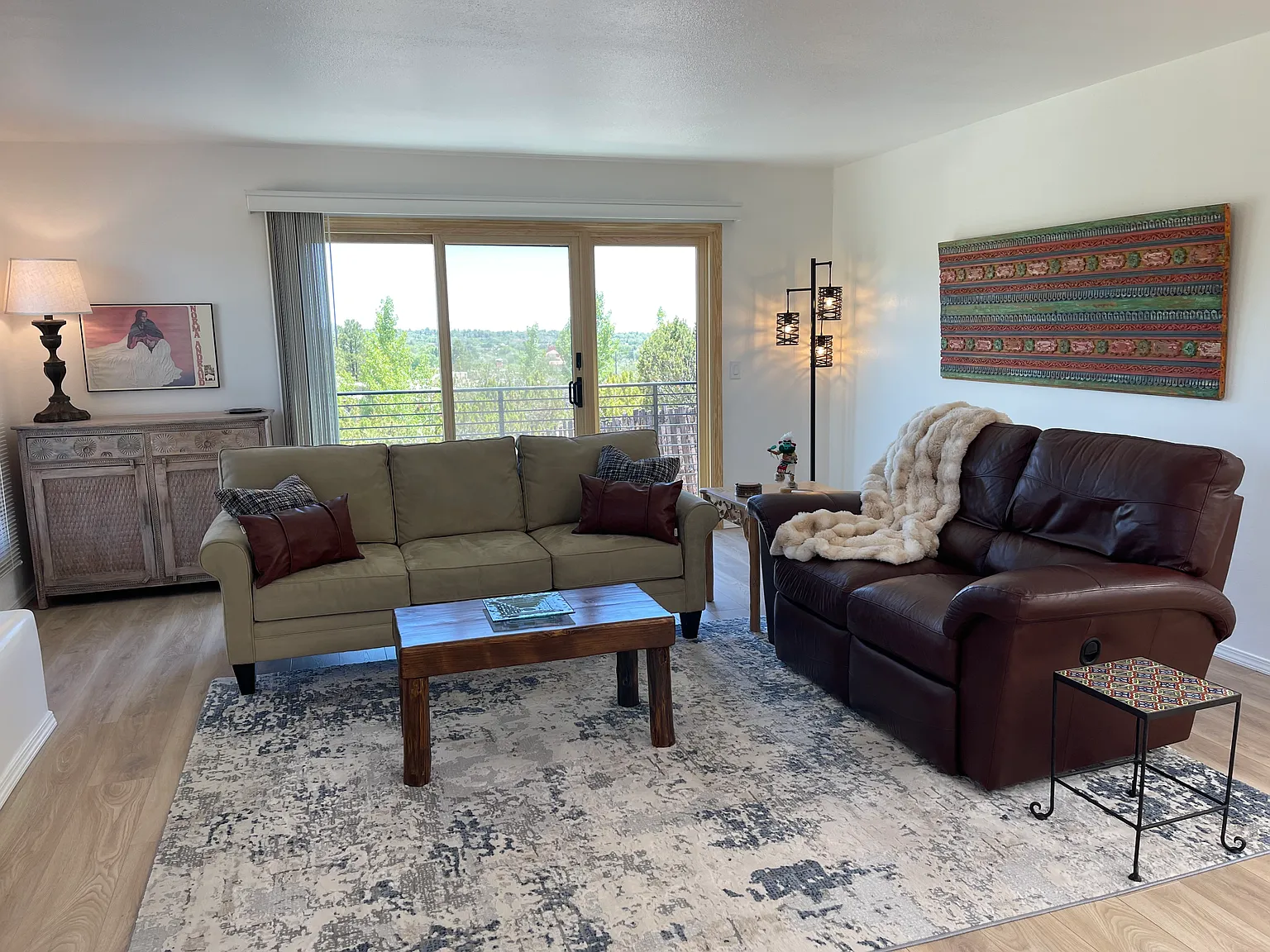 3 bed, 2044 sqft, $6,500 — Photo 4