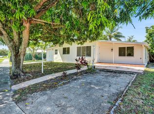 3400 SW 37th St, West Park, FL 33023