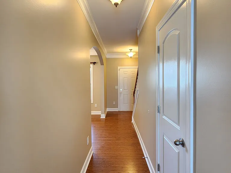 5425 Broadleaf Rd — Photo 24