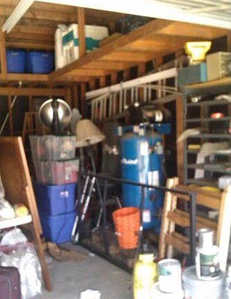 2nd image of 1227 E 104th St