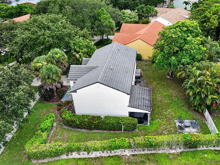 3870 Sabal Lakes Rd — Photo 46
