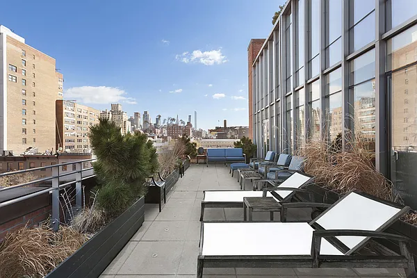 Sold by Compass | media 30