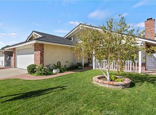 27621 Saffron Ln, Santa Clarita, CA 91350