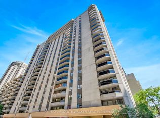 470 Laurier Ave W #1007, Ottawa, ON K1R 7W9