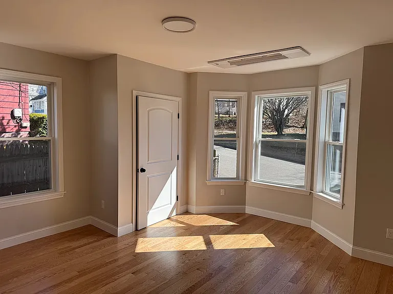 36 Gould St — Photo 4