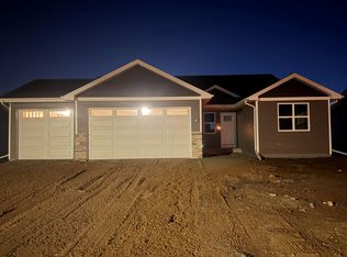 569 Horton Ter, Hortonville, WI 54944