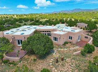 31 AB Hondo Trl, Santa Fe, NM 87508