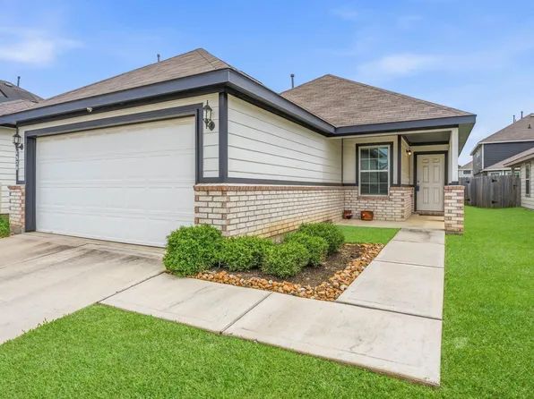 4930 Purple Wisteria Ln, Spring, TX 77373
