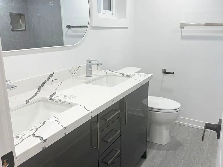 1190 Dovercourt Rd #BSMNT — Photo 11