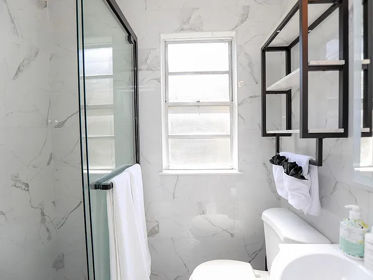 1827 E Ocean View Ave — Photo 16