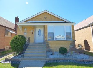 3915 W 67th Pl, Chicago, IL 60629