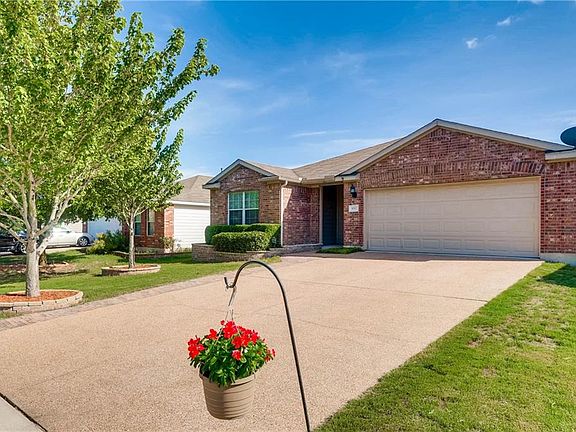 2nd image of 1012 Sweet Gum Dr