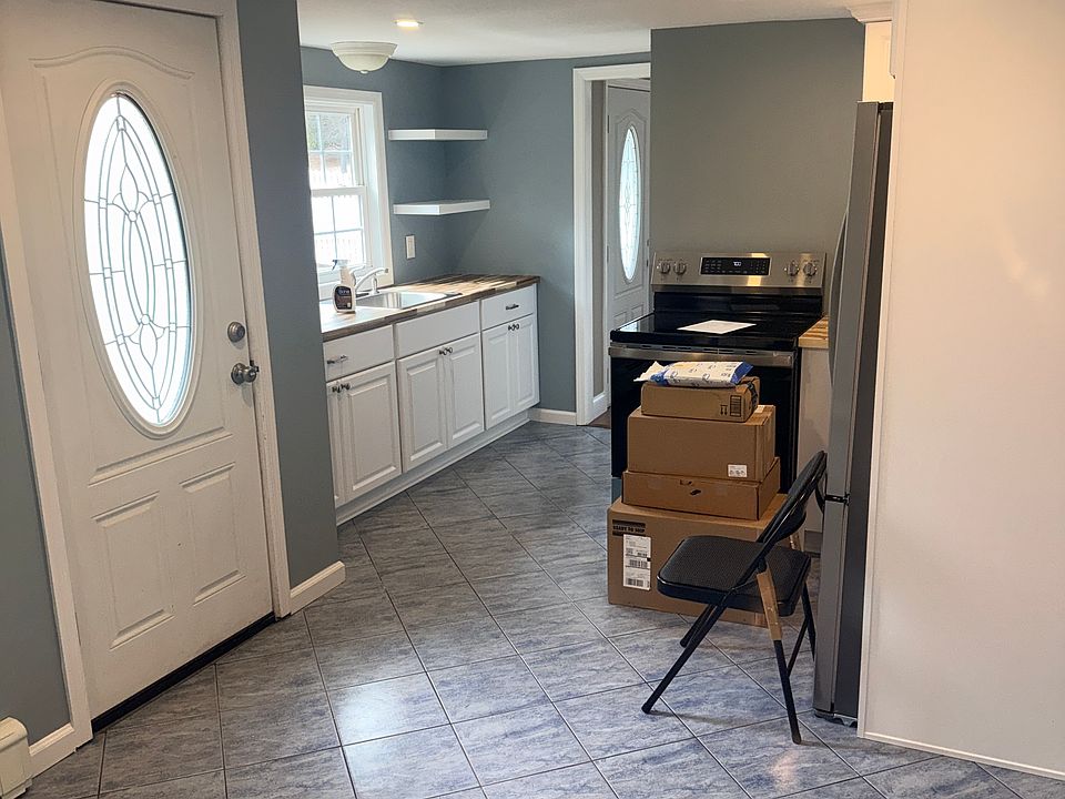 9 Edison Rd, Lake Hopatcong, NJ 07849 | Zillow