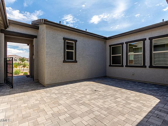 5th image of 43808 N ACADIA Way