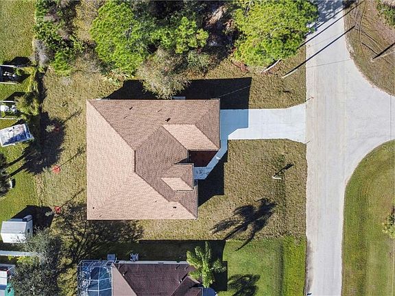 4th image of 7901 Sontag Ave