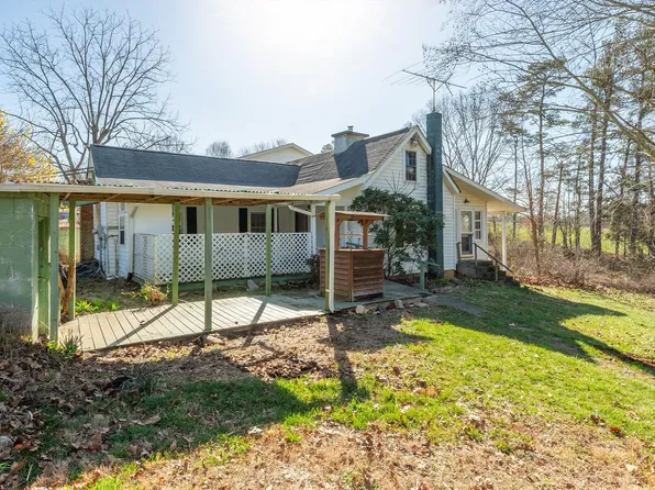 33 Bluebird Ln, Alexander, NC 28701