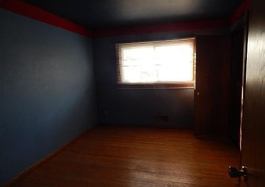 2nd image of 1151 36th Ave N