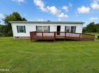 158 North Dr, Marion, VA 24354