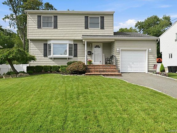 2nd image of 1530 Kimberly Court