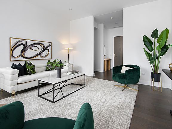5th image of 403 N Wabash Ave #17B