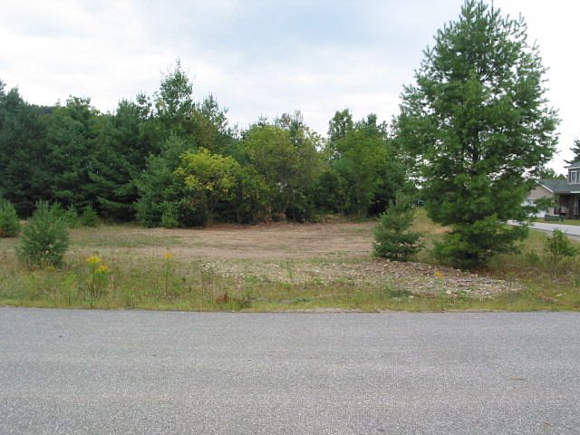 1st image of 6 Morgans Ln