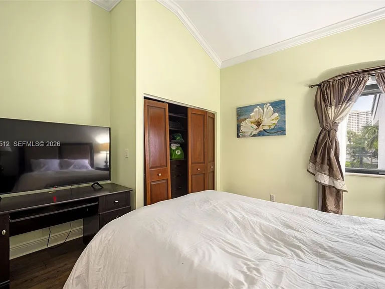 317 Poinciana Dr #807 — Photo 32
