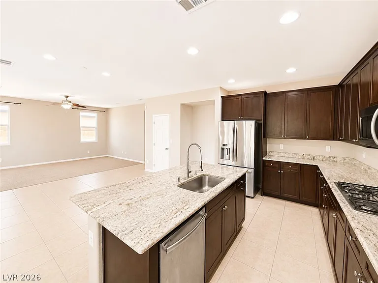 2716 Graceful Grove Ave — Photo 7
