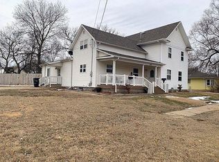 620 E 5th St, Minneapolis, KS 67467