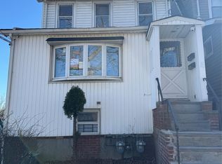 6111 156th Street, Flushing, NY 11367