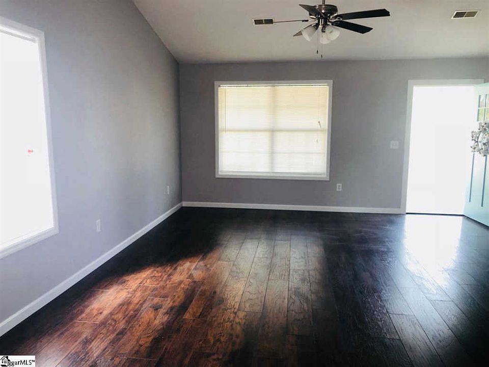 2nd image of 206 Tripmont Ct