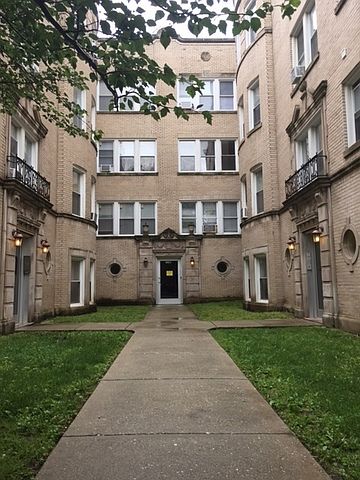 1st image of 2759 W Arthur Ave APT 1