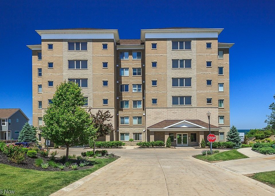1st image of 9521 Larimar Dr