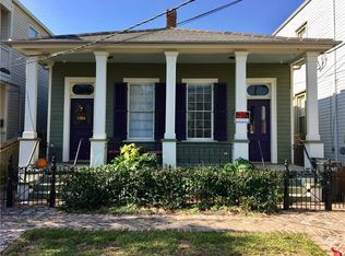 624 1st St, New Orleans, LA 70130