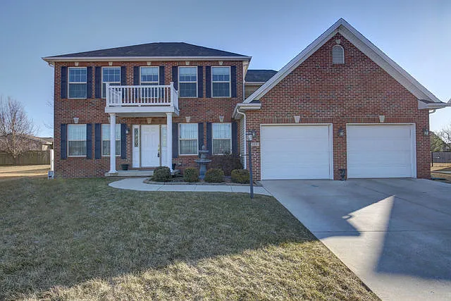 2309 Slade Ln photo 1