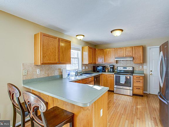 5th image of 10102 Bellevue Ct