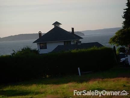 2nd image of 1502 Mukilteo Blvd