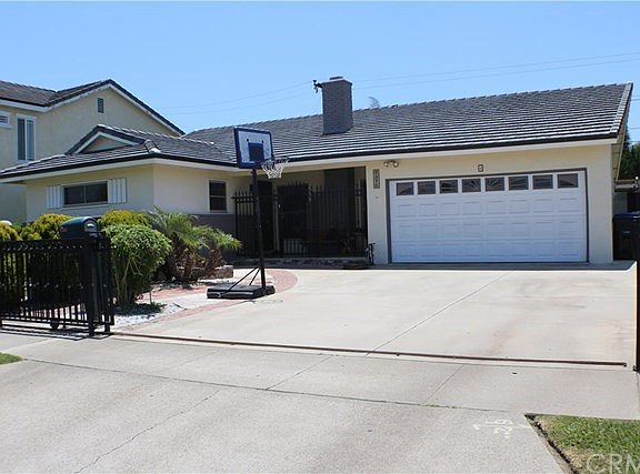 2nd image of 9270 Orchid Dr