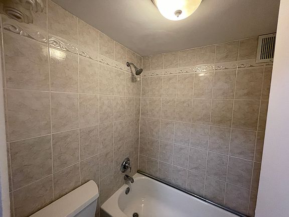 5th image of 1816 New Hampshire Ave NW APT 103